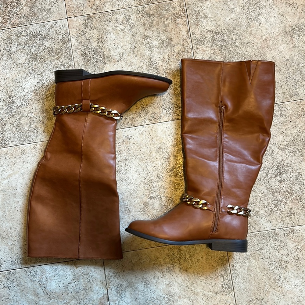 Remy Faux Leather Brown Zip-Up Riding Boots US Size 10 with Gold Chain